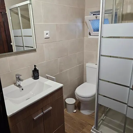 Dom wakacyjny Casa Do Monte Mondim *