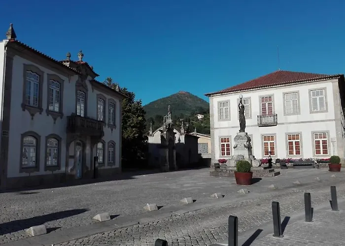 Casa Do Monte Mondim Feriehus