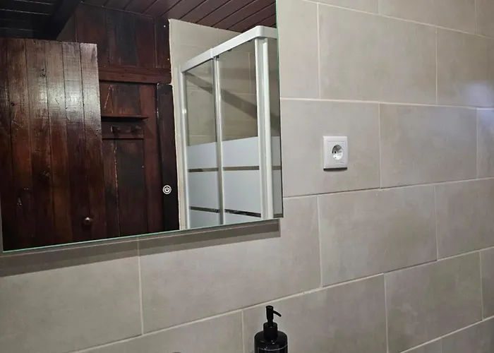 Casa Do Monte Mondim Feriehus *